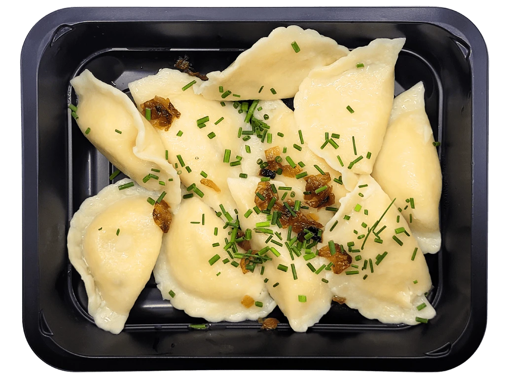 Pierogi ruskie w hermetycznym, czarnym opakowaniu LuncherBox